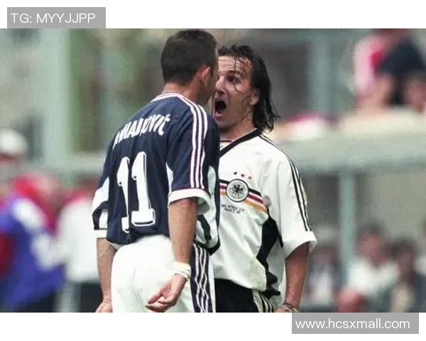 韩国足球明星的凶残表现背后隐藏的故事与争议分析